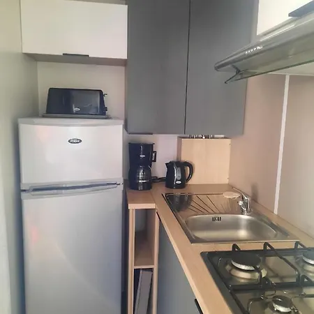 Camping Mobil-home Premium 325 *